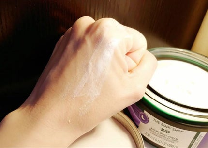 ウェルネス バーミィボディクリーム ラベンダー&ベチバー/THE BODY SHOP/ボディクリームを使ったクチコミ(4枚目)