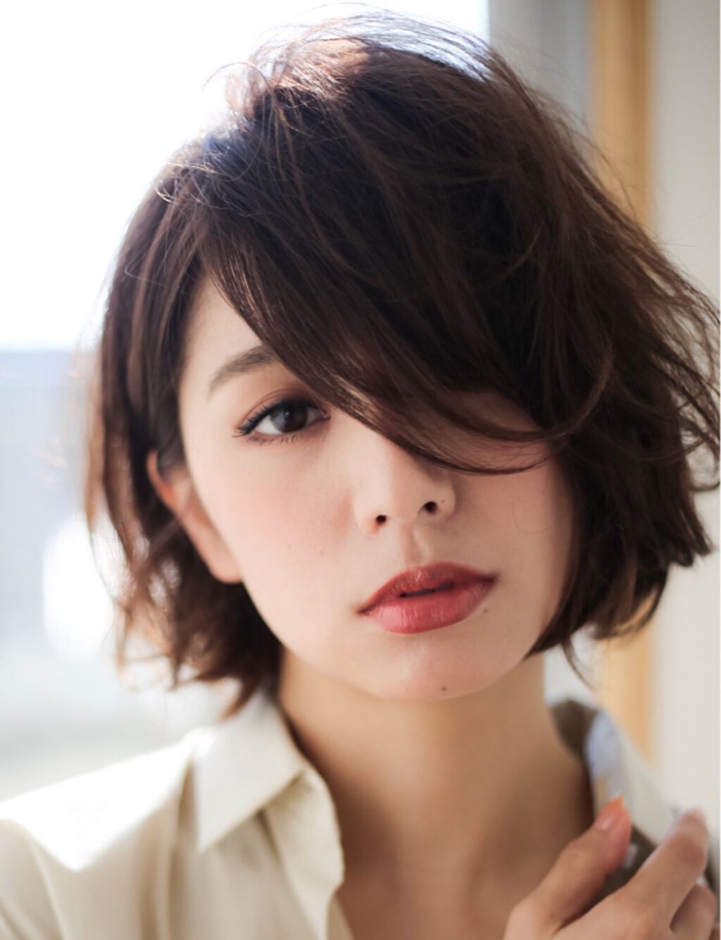 モードメイクのやり方!黒髪や一重さんにも似合う|おすすめコスメ16選《プチプラも》のサムネイル