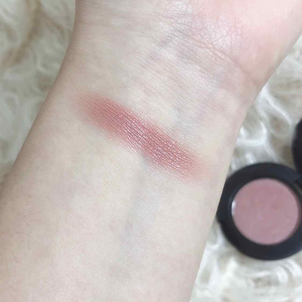 MCアイシャドウ/MAGIC CLOSET/単色アイシャドウを使ったクチコミ（2枚目）