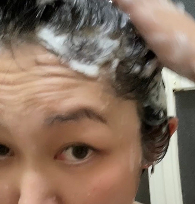 もふるん on LIPS 「TOHICAディープクレンズヘッドスクラブ頭皮と髪のWケアでき..」(4枚目)