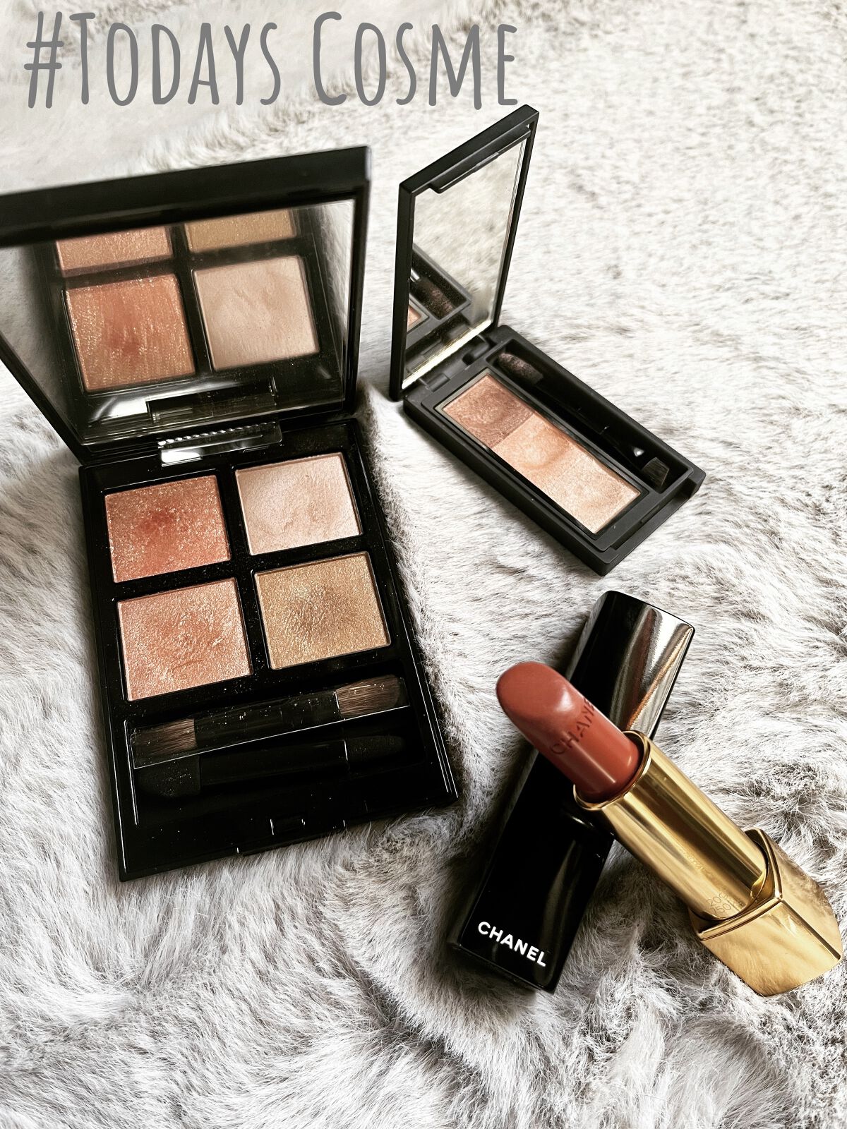 【今日のコスメ】

・ADDICTION
ザ アイシャドウ パレット
001 Cashmere Dream

・Celvoke
インディケイト アイブロウパウダー
07 ラセットブラウン

・CHANEL
ルージュ アリュール
209 アル