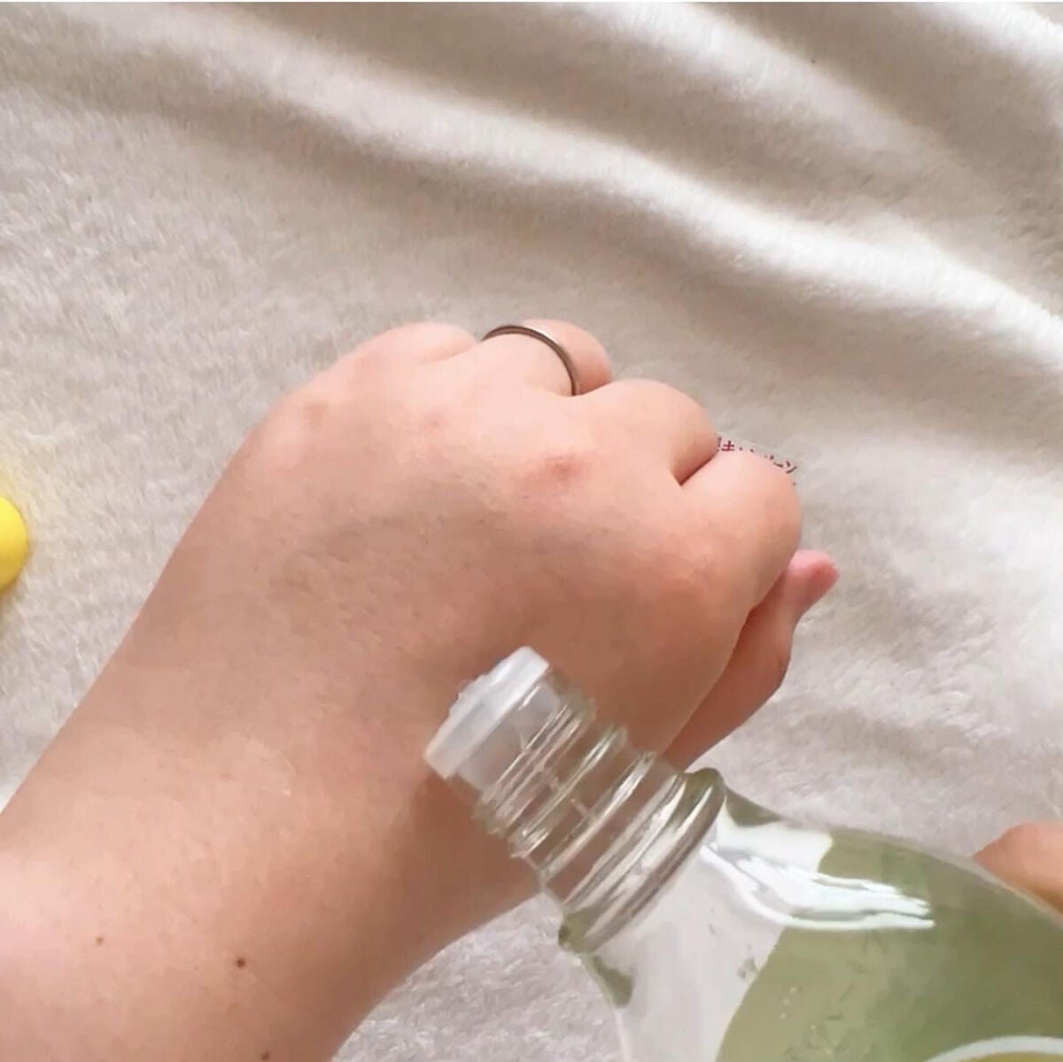 明色 レモンアストリンゼン/明色/化粧水を使ったクチコミ(4枚目)