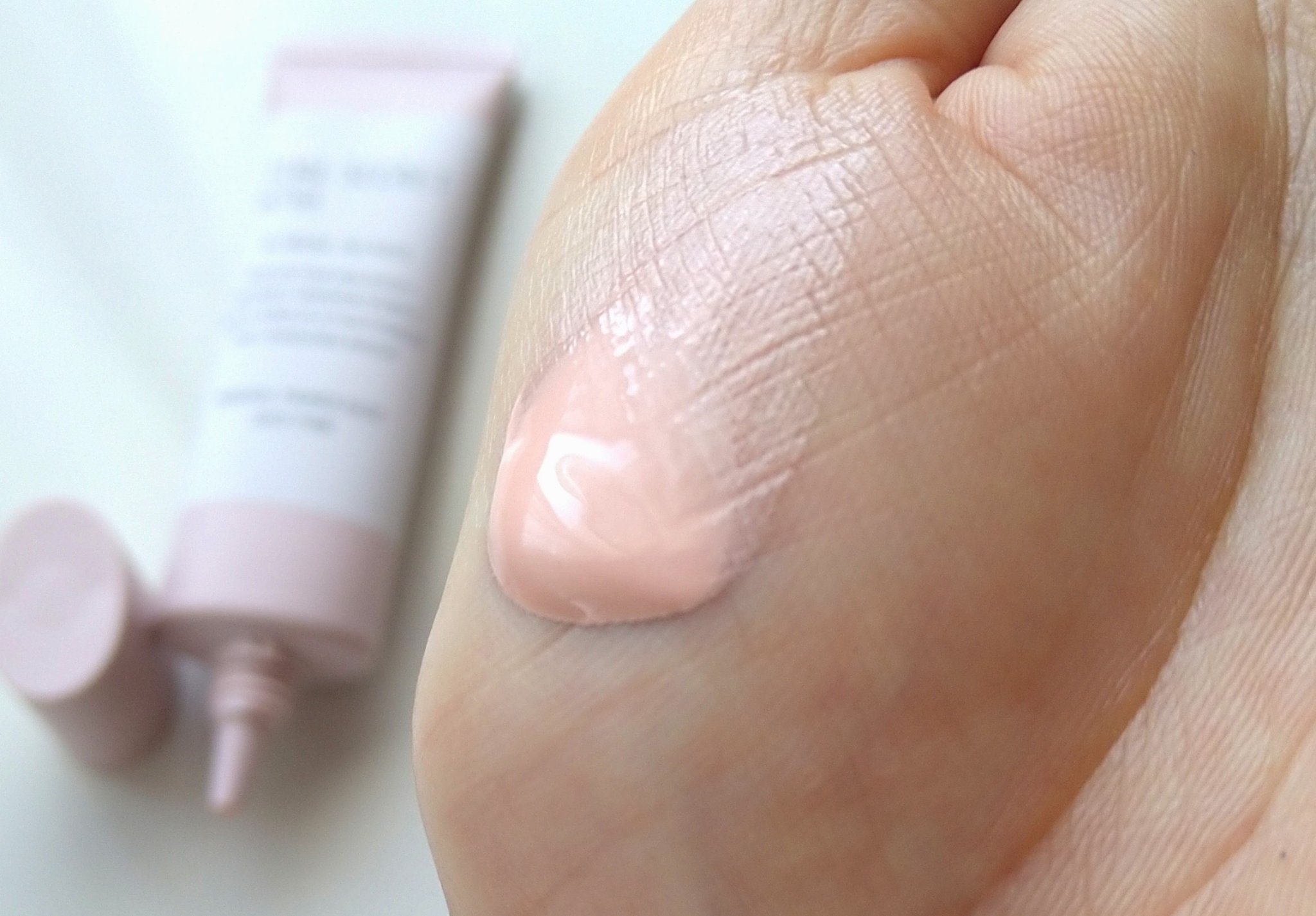 ミネラル 薬用プライマーベース ピンク/TIME SECRET/化粧下地を使ったクチコミ（3枚目）