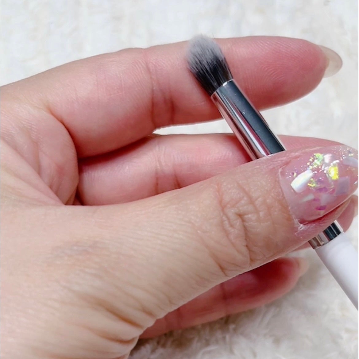 mari on LIPS 「⭐︎⭐︎fillimilliCHINCONTOURBRUSHエ..」(6枚目)