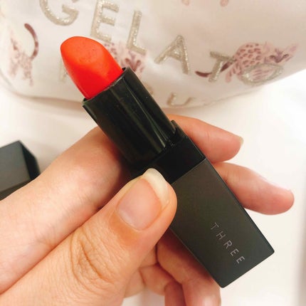 デアリングリィディスティンクトリップスティック/THREE/口紅を使ったクチコミ(1枚目)