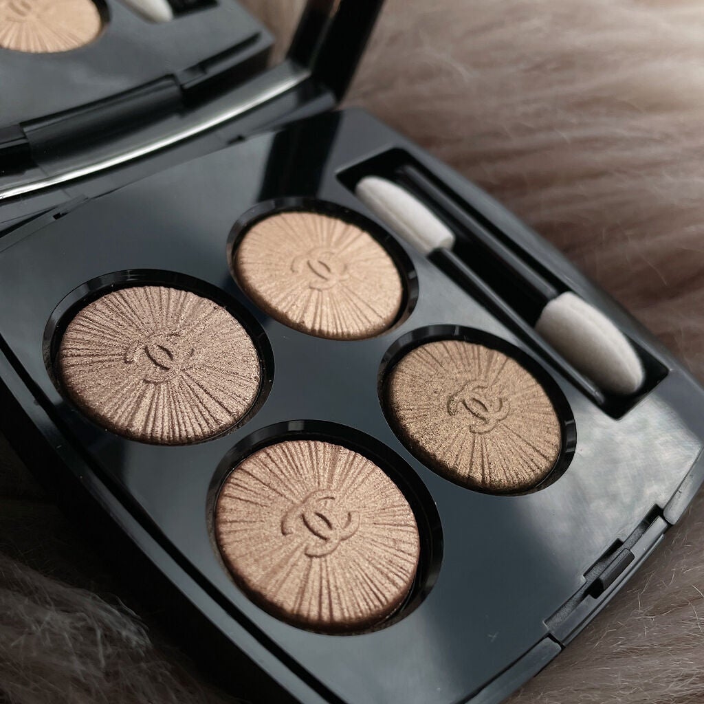 レ キャトル オンブル/CHANEL/アイシャドウパレットを使ったクチコミ(3枚目)