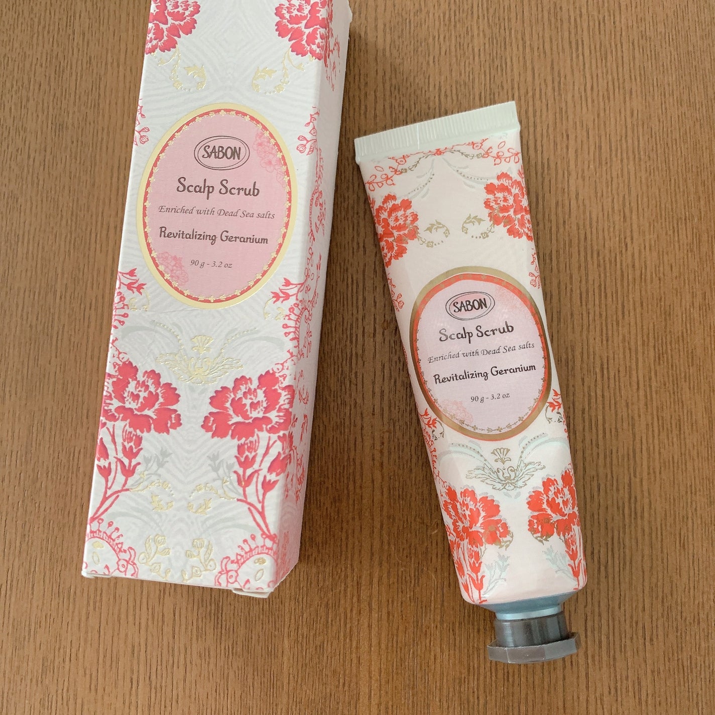 ヘッドスクラブ リプレニッシング(ゼラニウム)/SABON/ヘッドスクラブを使ったクチコミ(1枚目)