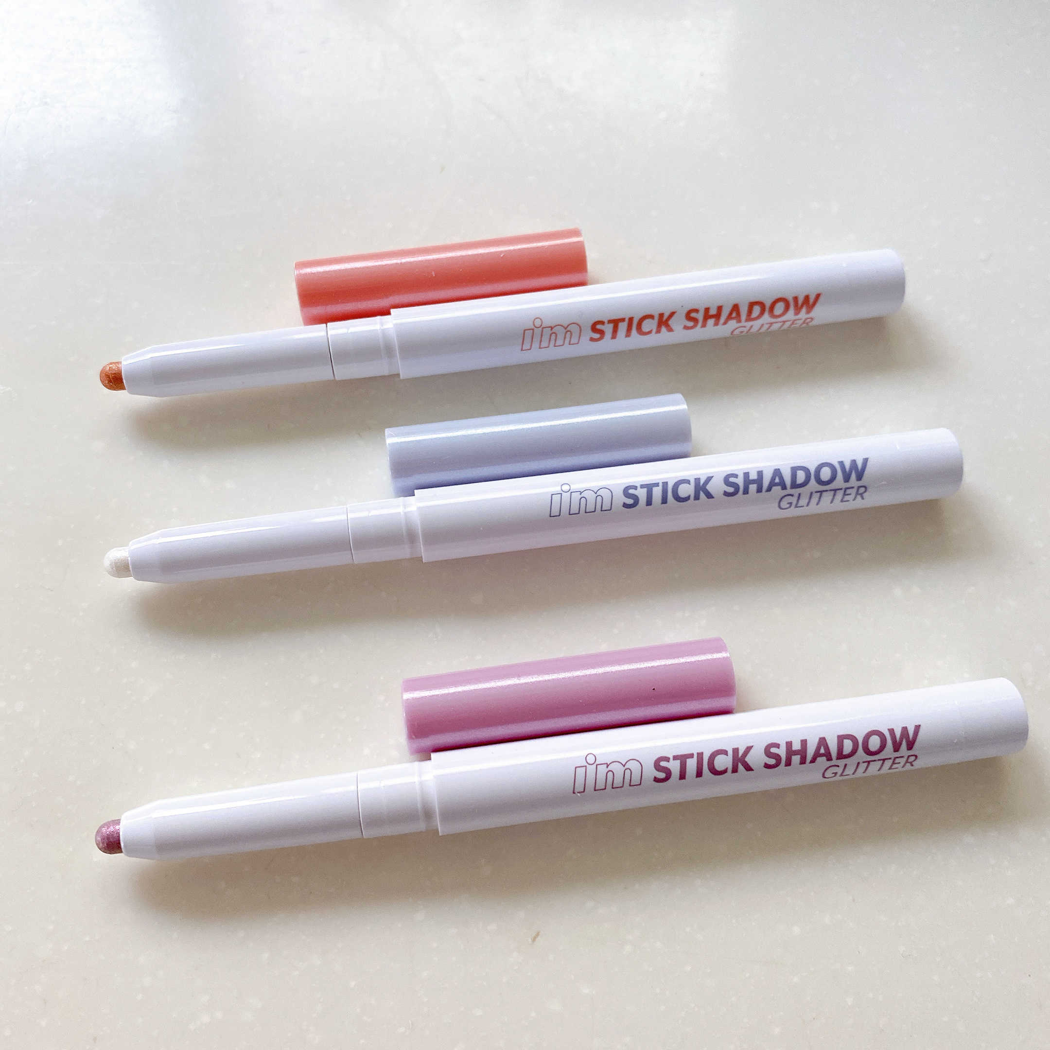 i'm Stick Shadow Glitterr/i’m meme/スティックアイシャドウを使ったクチコミ（1枚目）