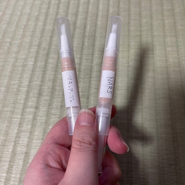 話題のツイストペン買ってみた

わかんなくなりそうだから
白いマステでわかりやすいように

中身はNARSのライトリフレクティングファンデーションと
マキアージュのドラマティックエッセンスリキッド

フ