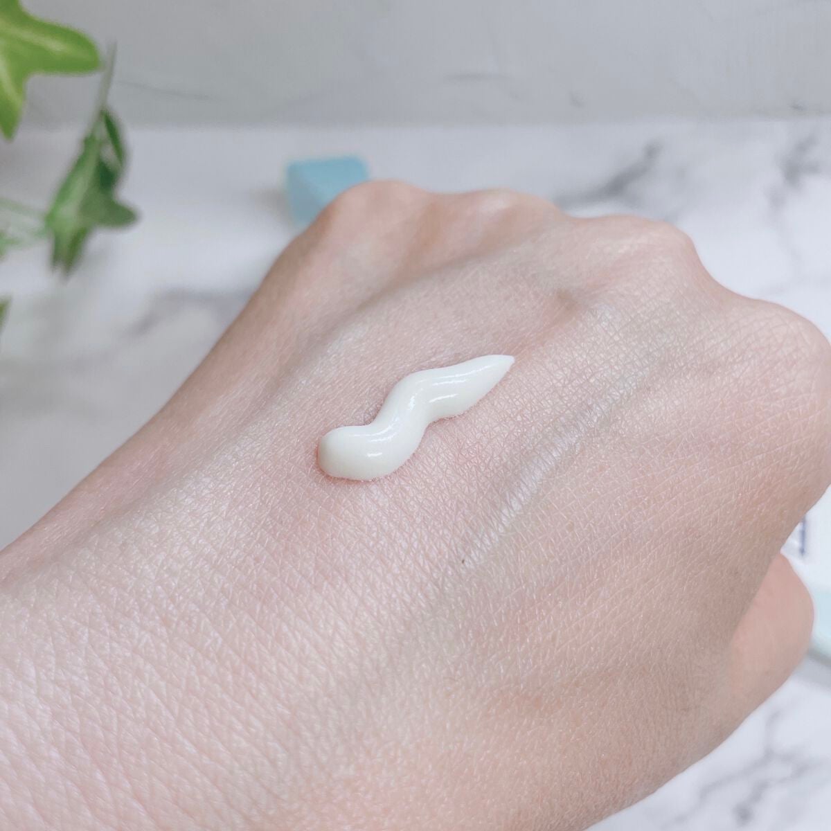 ビオレUV アクアリッチ ライトアップエッセンス/ビオレ/日焼け止めクリームを使ったクチコミ(4枚目)