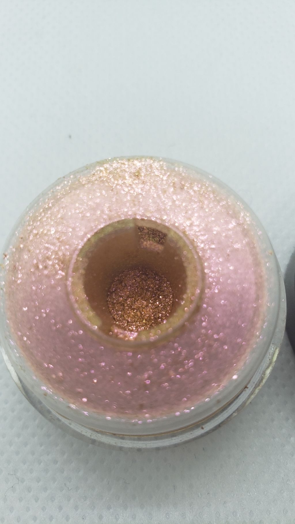 スターリットダイアモンドパウダー/MAKE UP FOR EVER/単色アイシャドウを使ったクチコミ(2枚目)