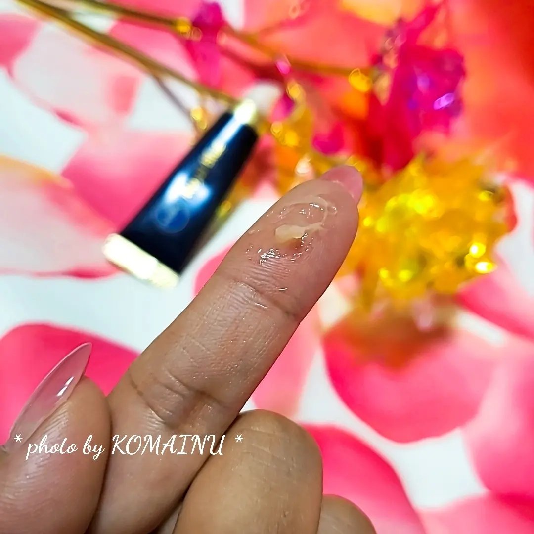 ニベア　ロイヤルブルーリップ　濃密美容ケア/ニベア/リップ美容液を使ったクチコミ（2枚目）