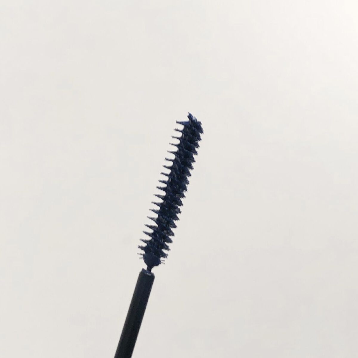 「塗るつけまつげ」自まつげ際立てタイプ クリアネイビー（PLAZA・MINiPLA・イミュECにて数量限定発売）/デジャヴュ/マスカラを使ったクチコミ（3枚目）