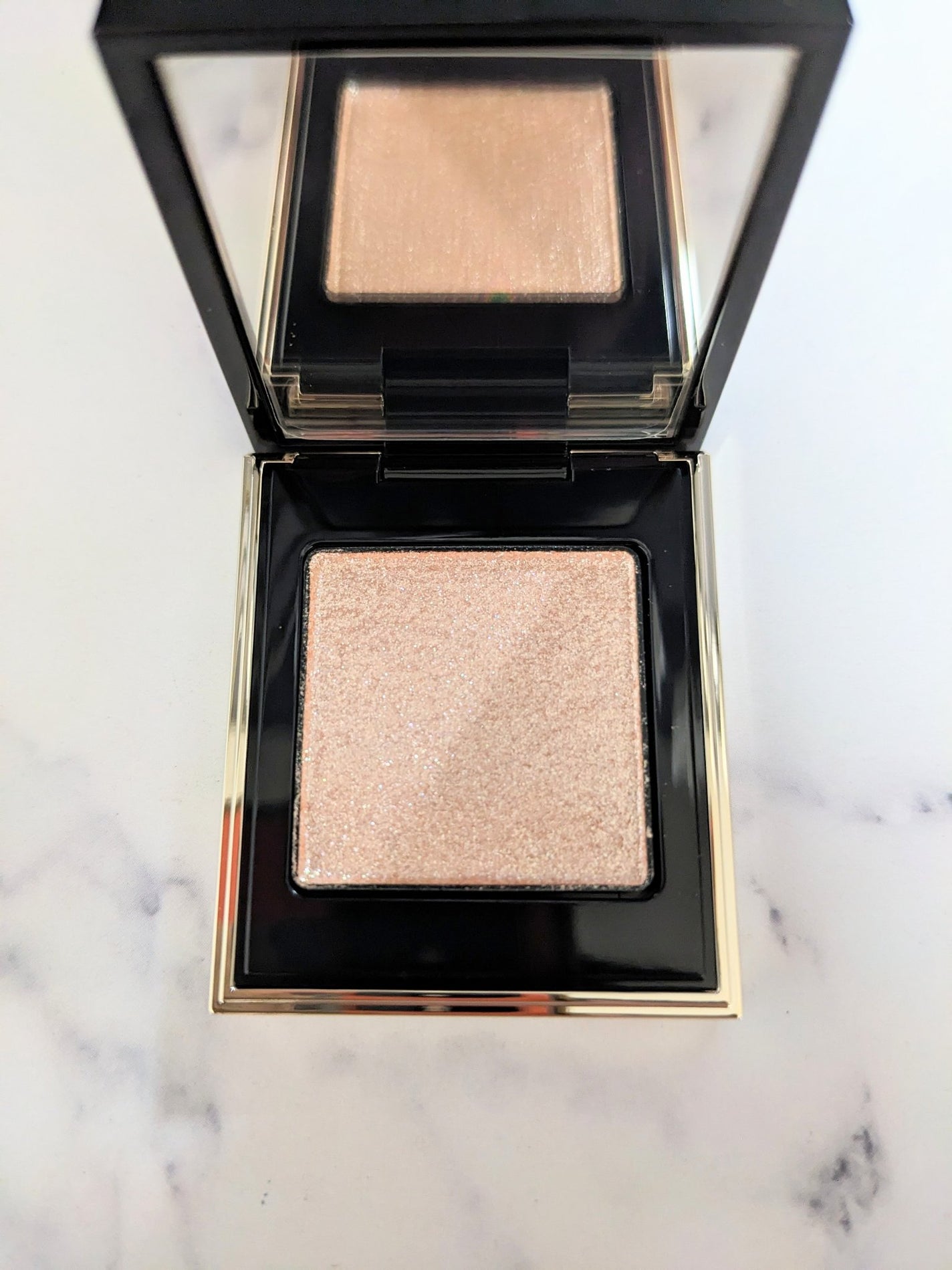 トーン タッチ アイズ/SUQQU/単色アイシャドウを使ったクチコミ(2枚目)