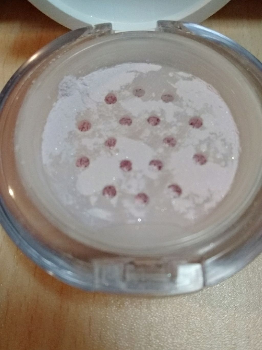 AQ MW フェイスパウダー/DECORTÉ/ルースパウダーを使ったクチコミ(2枚目)