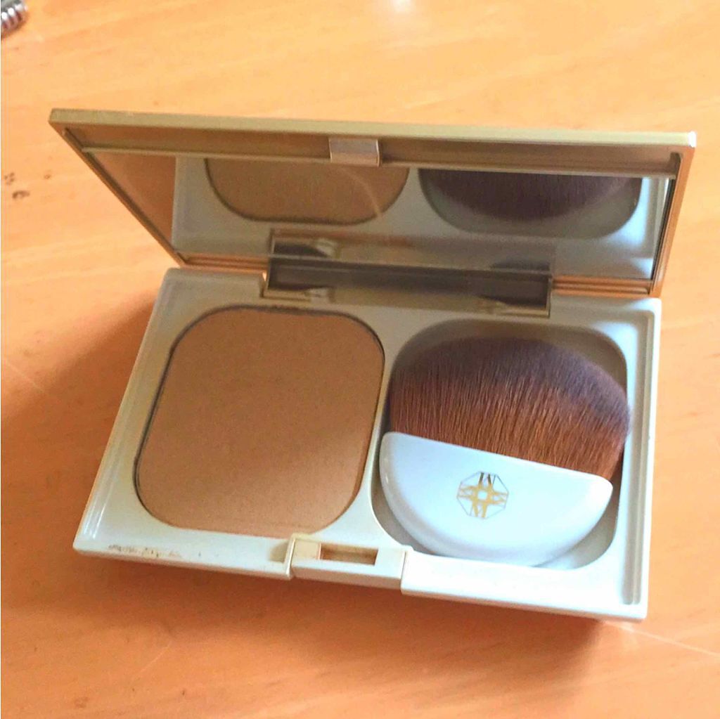 ONLY MINERALS ミネラルモイストファンデーションのクチコミ「ヤーマンのオンリーミネラルミネラルモイストファンデーションです。
ツヤあり。
石鹸で落ちて、肌.....」（1枚目）