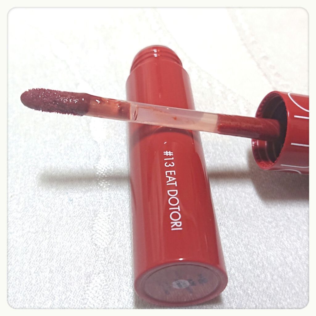 ジューシーラスティングティント/rom&nd/リップティントを使ったクチコミ（2枚目）