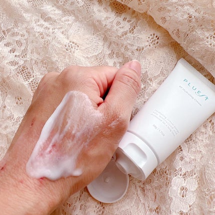 RF ハイドレーティングクリーム/PLUEST/フェイスクリームを使ったクチコミ(3枚目)