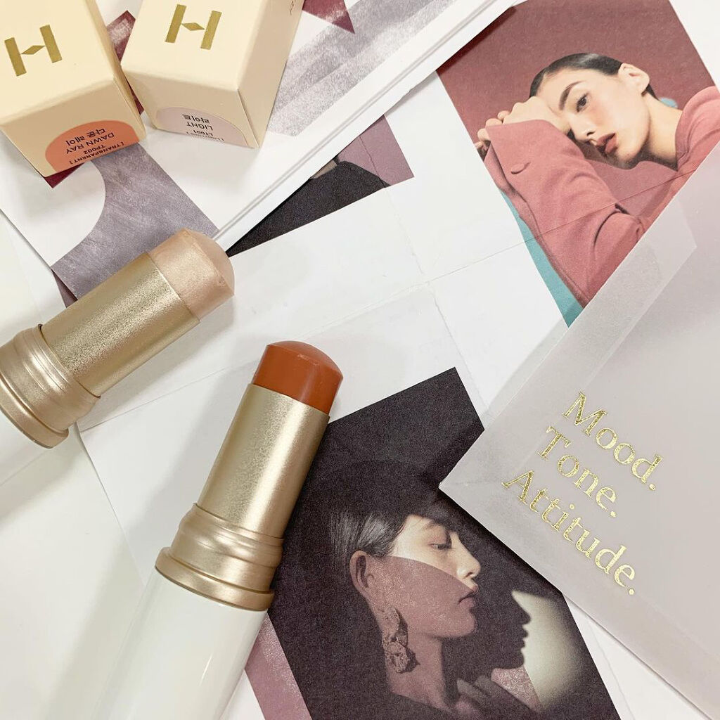 トゥルーディメンションラディアンスバーム/hince/スティックハイライトを使ったクチコミ（1枚目）