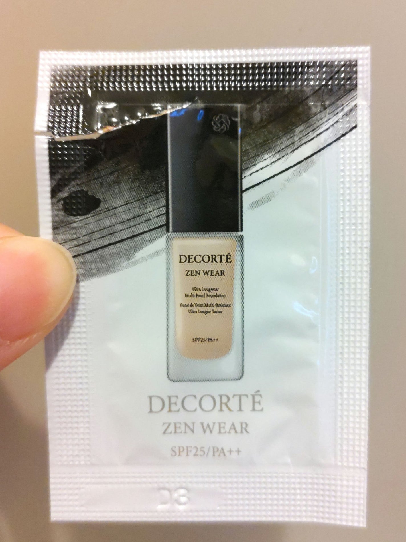 ゼン ウェア フルイド/DECORTÉ/リキッドファンデーションを使ったクチコミ(1枚目)