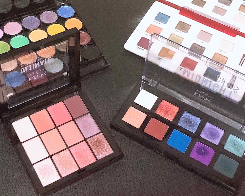 モコ on LIPS 「#ハロウィンメイク7ルック目🎃美女と野獣のベルをイメージしてメ..」(2枚目)