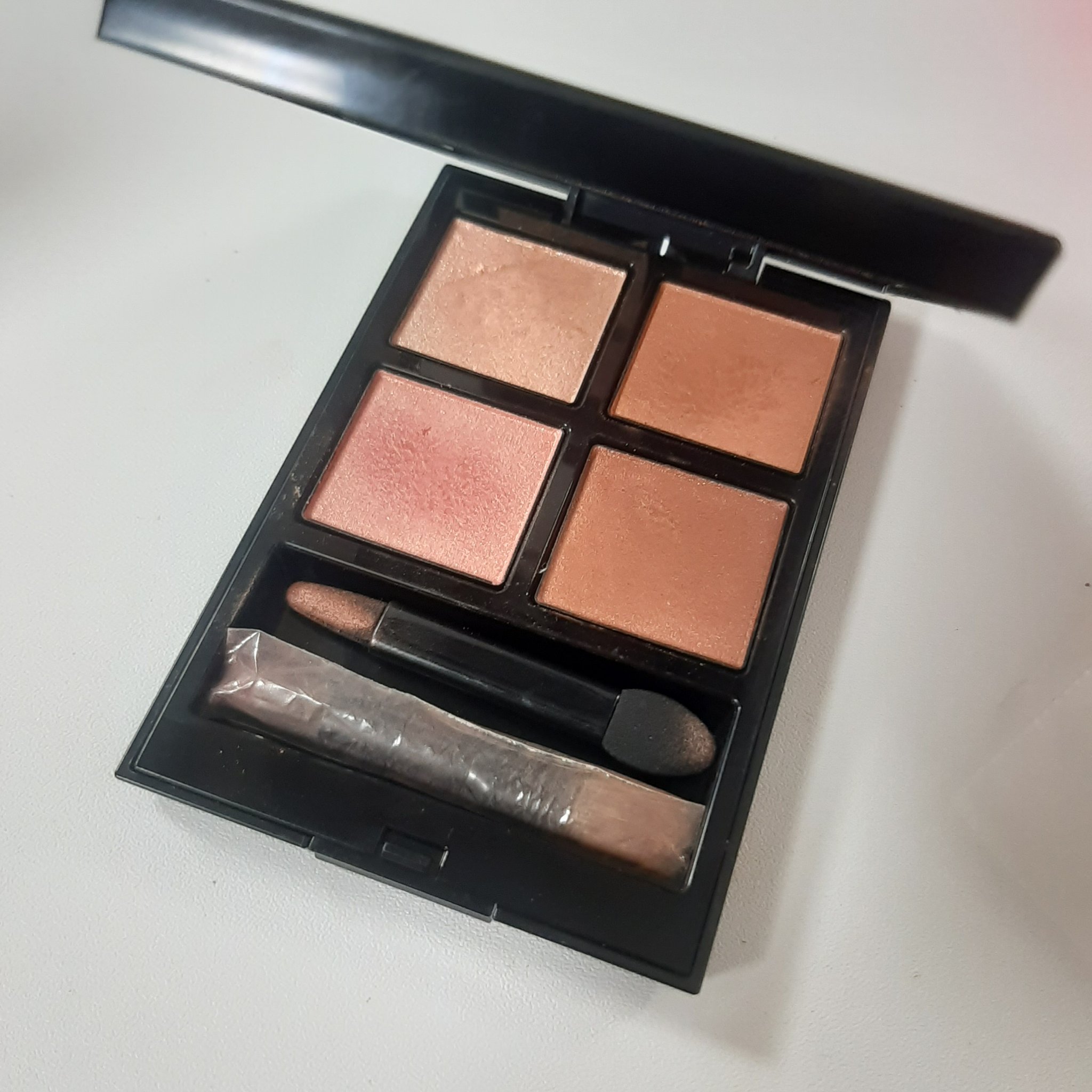 アディクション　ザ アイシャドウ パレット/ADDICTION/アイシャドウパレットを使ったクチコミ（1枚目）