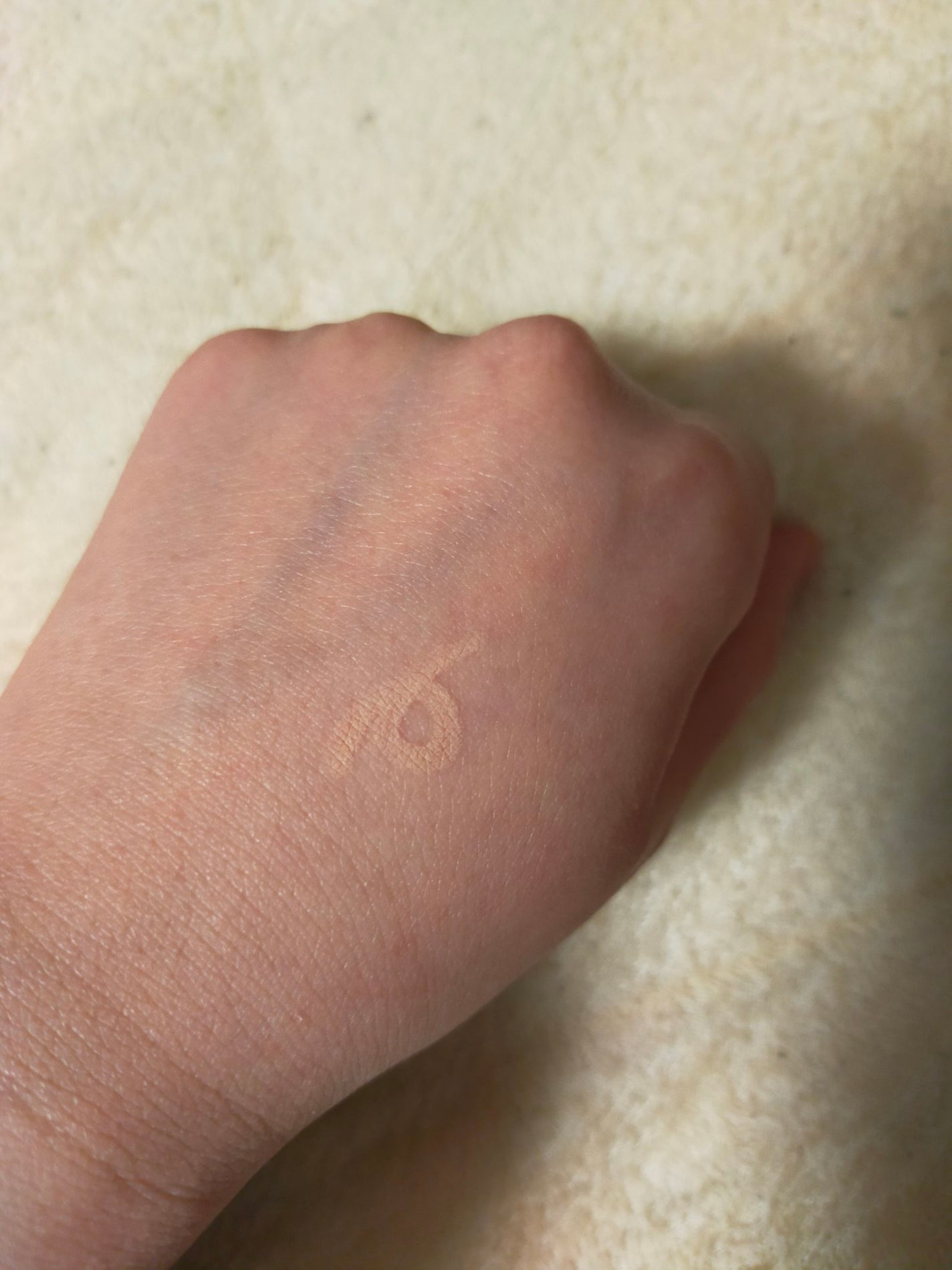 描くアイゾーンコンシーラー/CEZANNE/ペンシルコンシーラーを使ったクチコミ(2枚目)