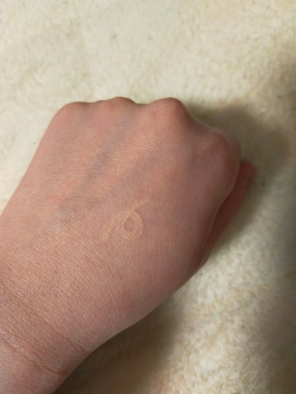 描くアイゾーンコンシーラー/CEZANNE/ペンシルコンシーラーを使ったクチコミ(2枚目)