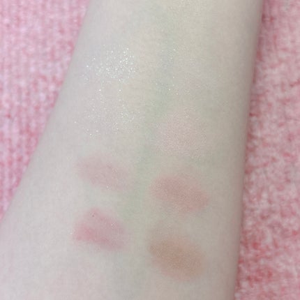 ソフトブラーリングアイパレット/wakemake/アイシャドウパレットを使ったクチコミ(4枚目)