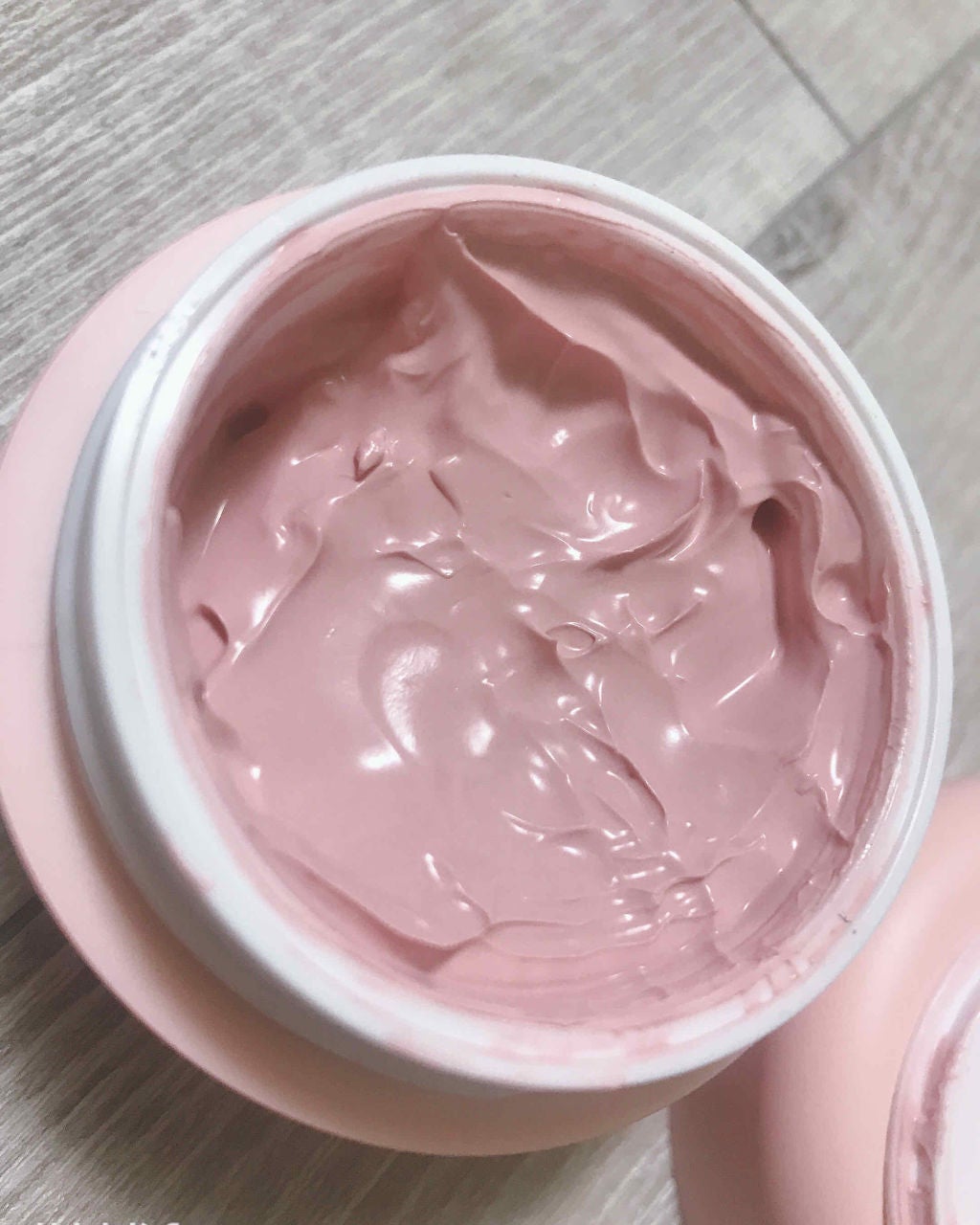 WHITE WHIPPING CREAM(ウユクリーム)/G9SKIN/化粧下地を使ったクチコミ(2枚目)