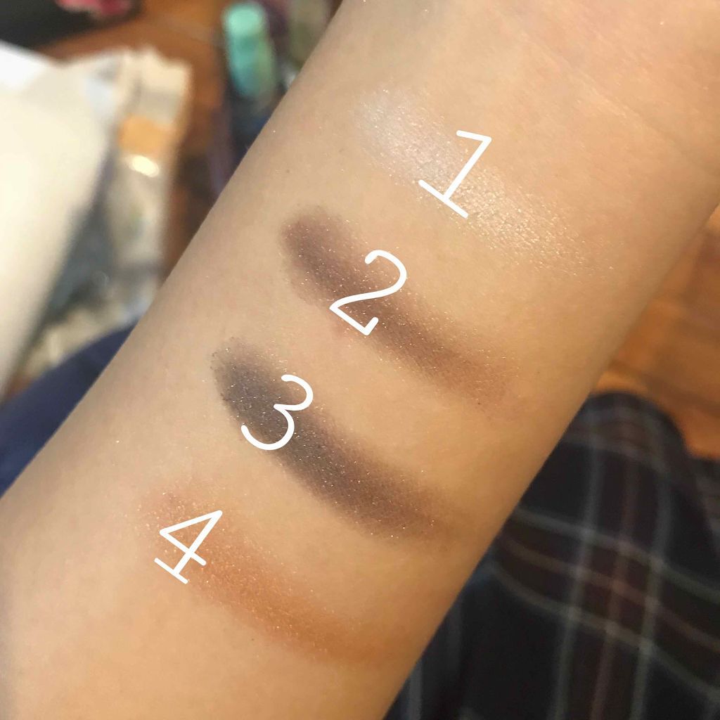 エルファー パールインアイシャドウ/DAISO/アイシャドウパレットを使ったクチコミ（3枚目）