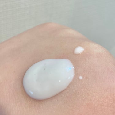 ベルベット クレンジング ミルク 200ml/CLARINS/ミルククレンジングを使ったクチコミ（2枚目）