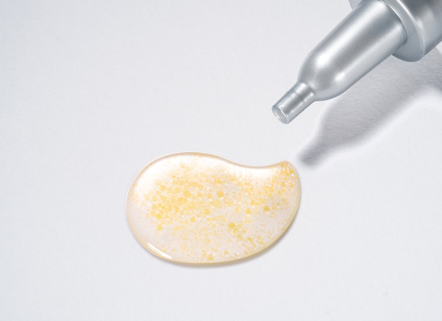 ビタブライトニング マイクロバイオームアンプル マデカダーマ