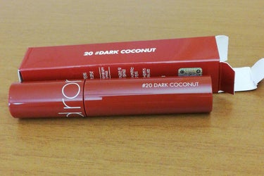 ジューシーラスティングティント 20 ダークココナッツ(DARK COCONUT)/rom&nd/口紅を使ったクチコミ（2枚目）
