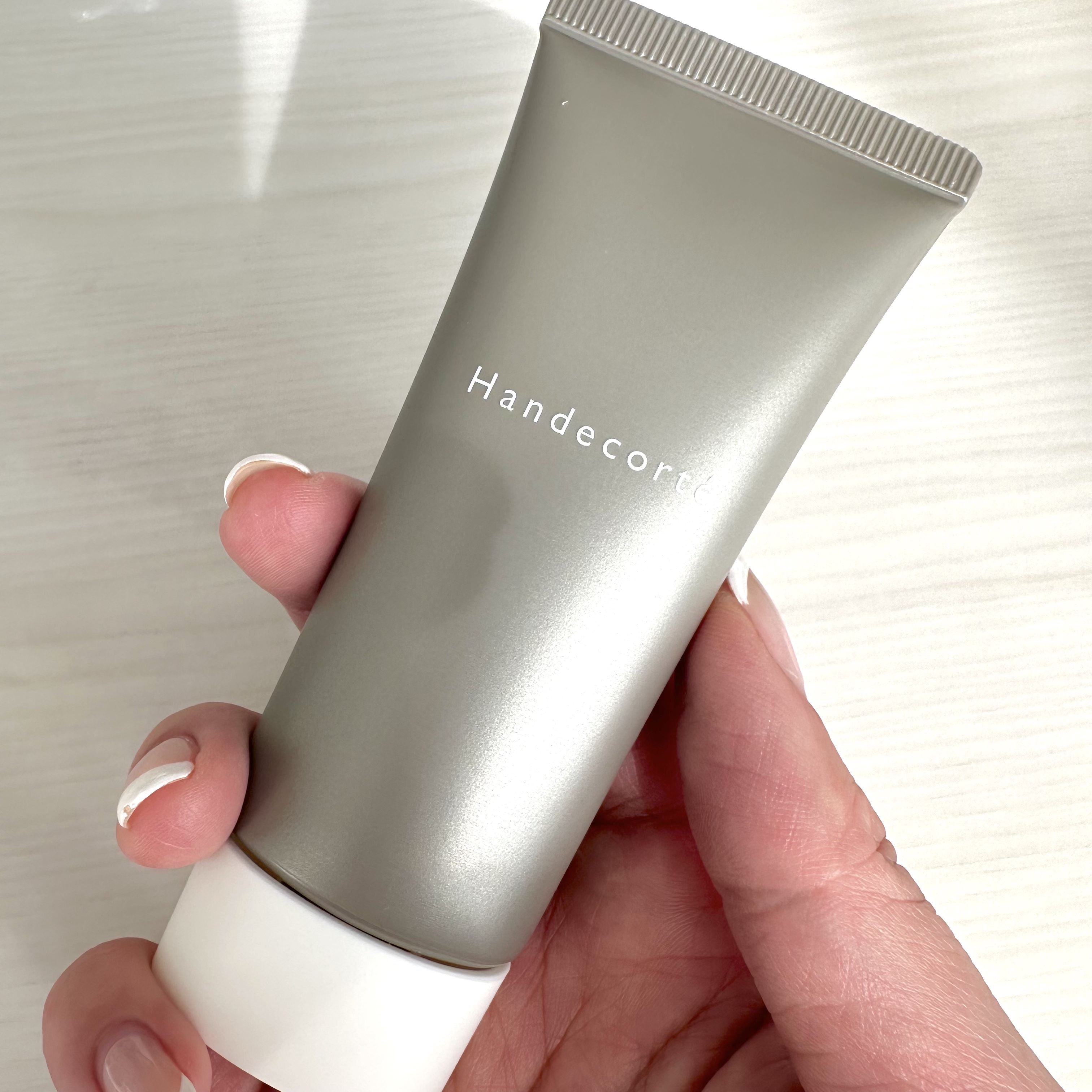 ハンデコルテ/キユートピア/ネック・デコルテケアを使ったクチコミ（2枚目）