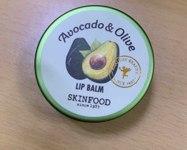 SKINFOOD アボカド スティック リップバームのクチコミ「
くちびるの荒れがこれをつけてから2日で治りました！
もちろん個人差はかるかと思いますが、私は.....」（1枚目）