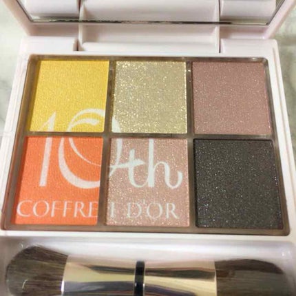 6セレクションアイズ/コフレドール/アイシャドウパレットを使ったクチコミ(2枚目)