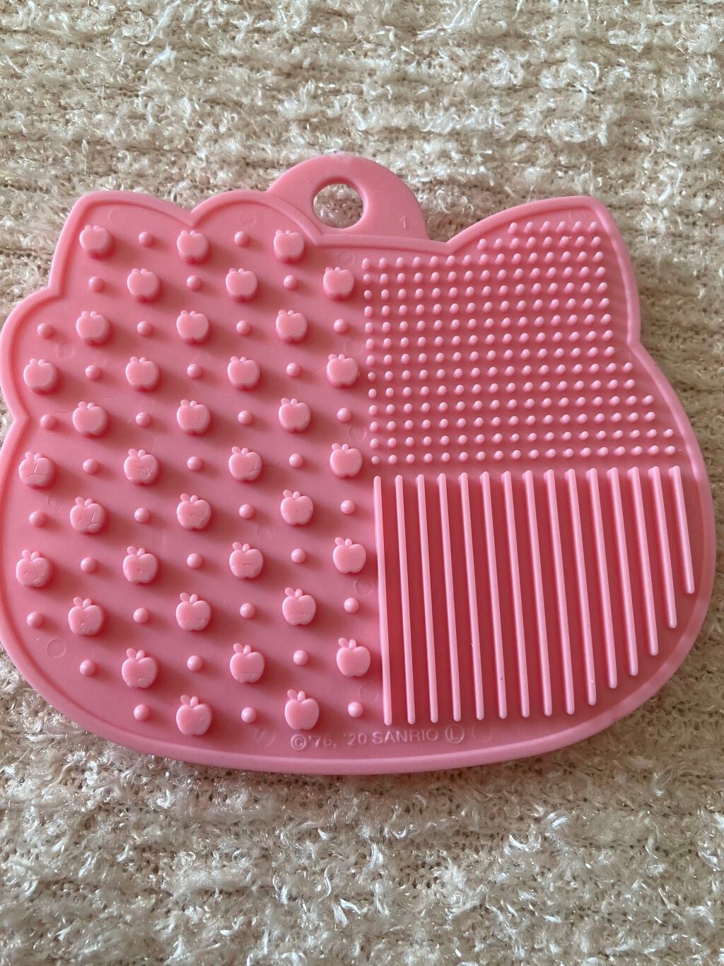 メイクブラシクリーナー/DAISO/その他化粧小物を使ったクチコミ(4枚目)