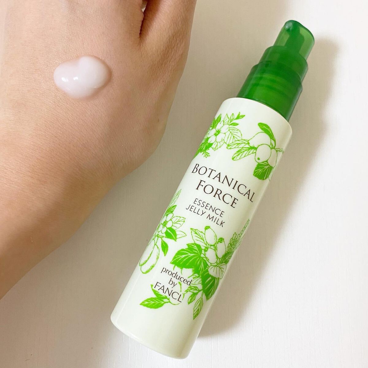 うるおい ジュレミルク/ボタニカルフォース/オールインワン化粧品を使ったクチコミ(4枚目)