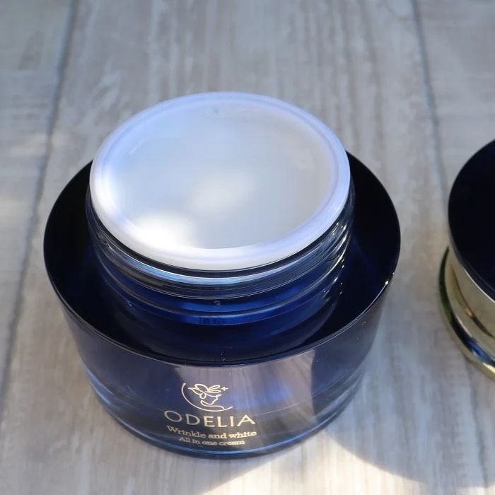リンクル&ホワイト オールインワンクリーム/ODELIA/オールインワン化粧品を使ったクチコミ(2枚目)