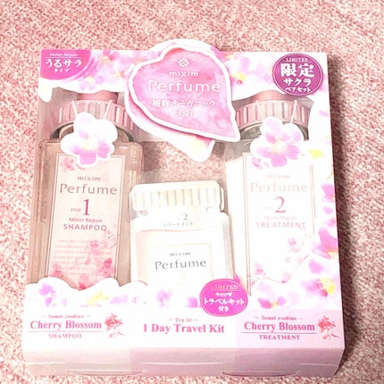 ミクシムパフューム モイストリペア 限定チェリーブロッサム シャンプー&ヘアトリートメントペアセット /mixim Perfume/市販シャンプーを使ったクチコミ(1枚目)