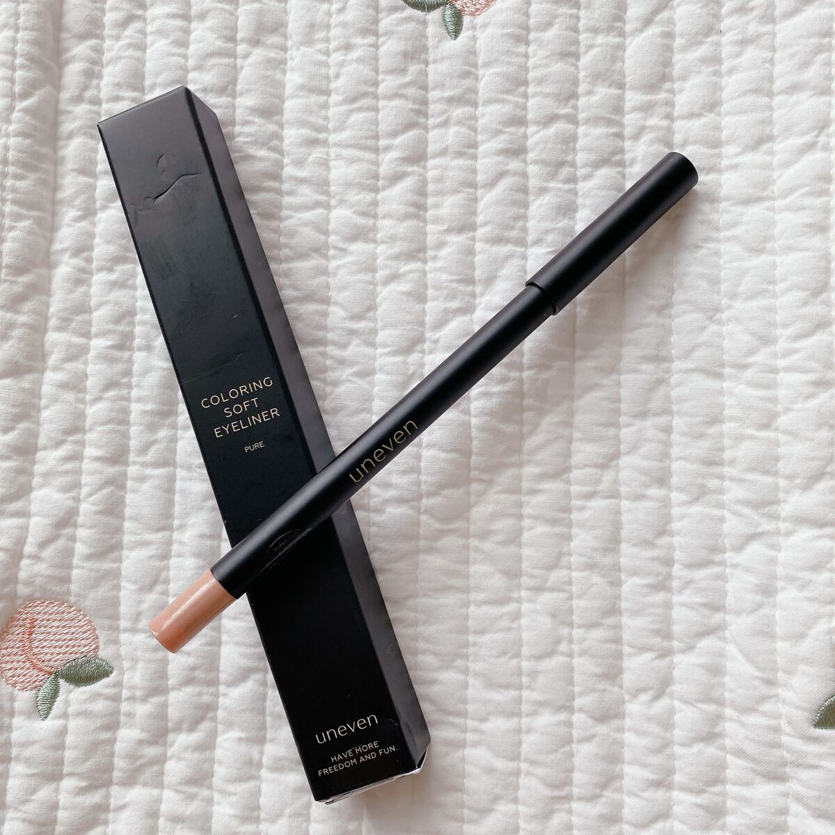 カラーリングソフトアイライナー/uneven/ペンシルアイライナーを使ったクチコミ(1枚目)