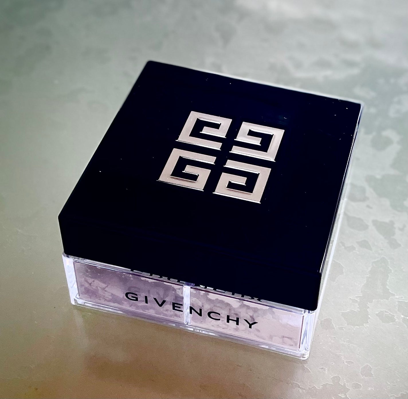 プリズム・リーブル/GIVENCHY/ルースパウダーを使ったクチコミ(3枚目)