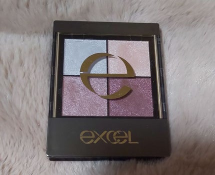 リアルクローズシャドウ/excel/アイシャドウパレットを使ったクチコミ(1枚目)