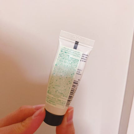 AVEDA リストラクチュアリング シャンプー/コンディショナーのクチコミ「ミニサイズ使い切りました。
店頭で勧められミニサイズ頂きました。
髪の毛を濡らし、予洗いし.....」(2枚目)