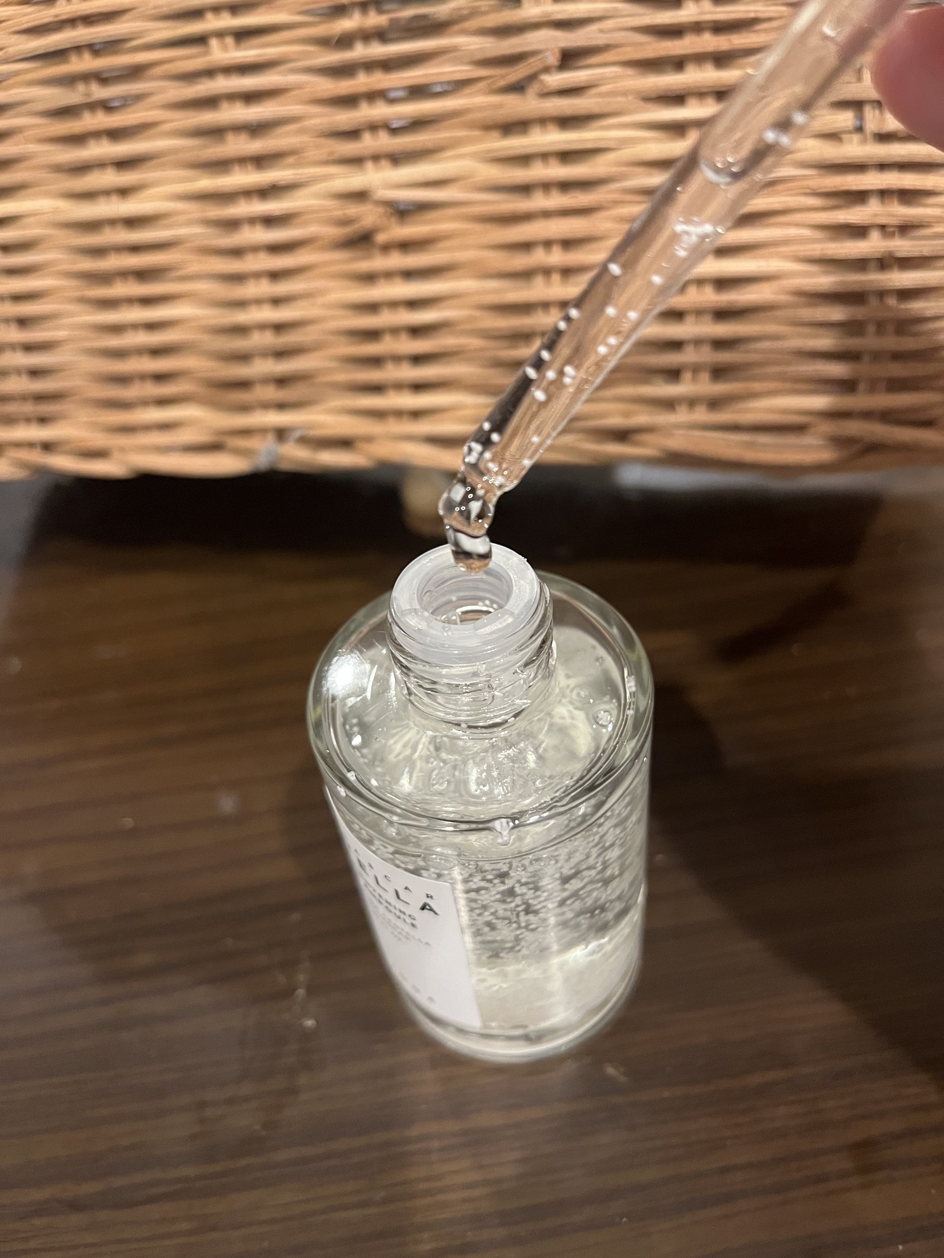 トーンブライトニング カプセルアンプル/SKIN1004/美容液を使ったクチコミ（2枚目）