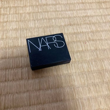 ハードワイヤードアイシャドー/NARS/シングルアイシャドウを使ったクチコミ（3枚目）