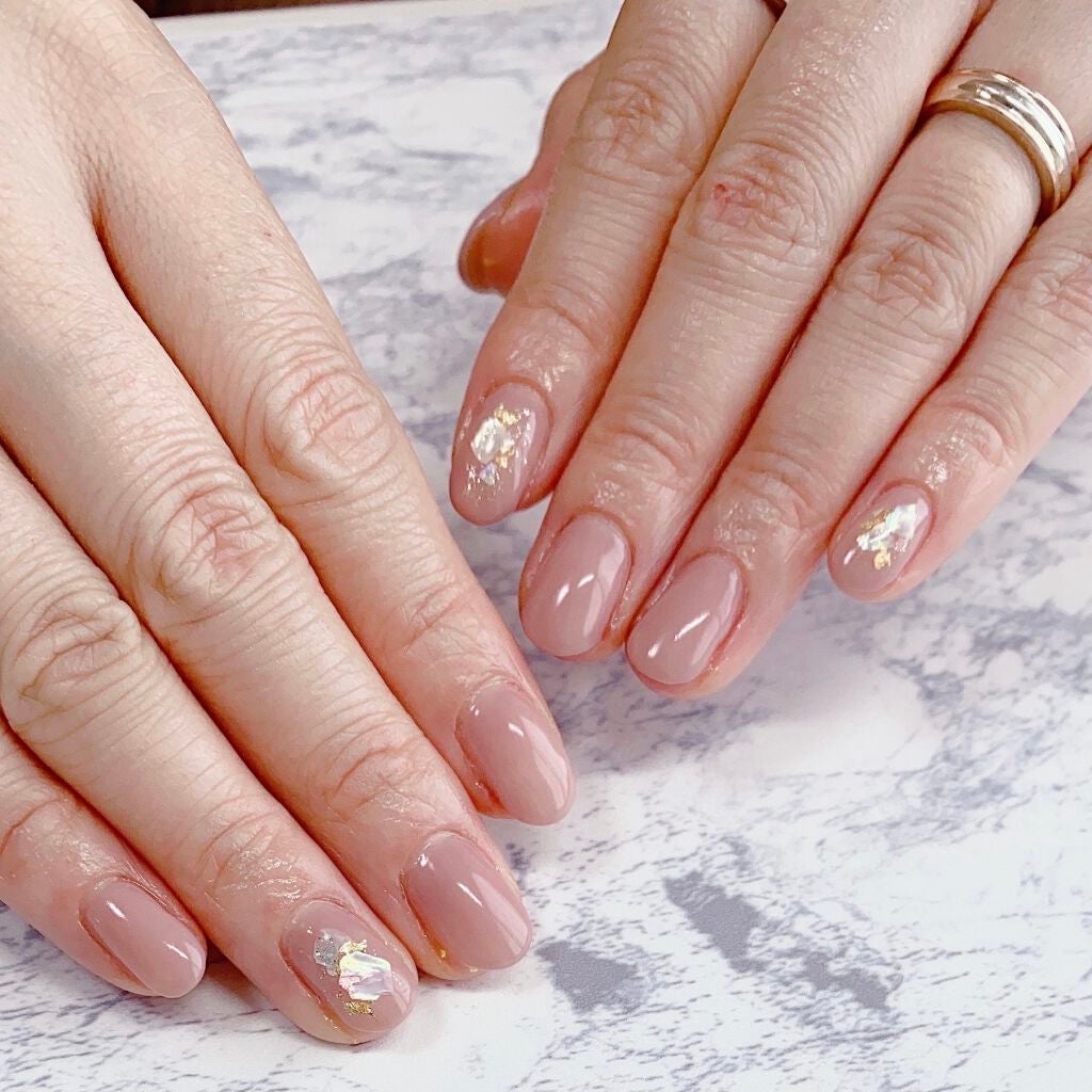 たらちゃん☆follow back100 on LIPS 「アホな旦那の話と近況報告。ネイル変えました〜。とても短い。そし..」(4枚目)