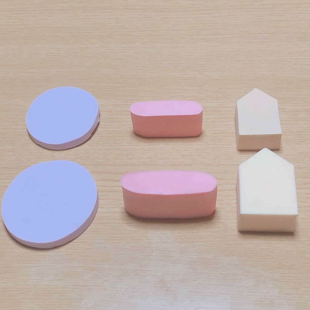メイクアップスポンジ(バリューパック ウェッジ型 30個)/DAISO/パフ・スポンジを使ったクチコミ(4枚目)