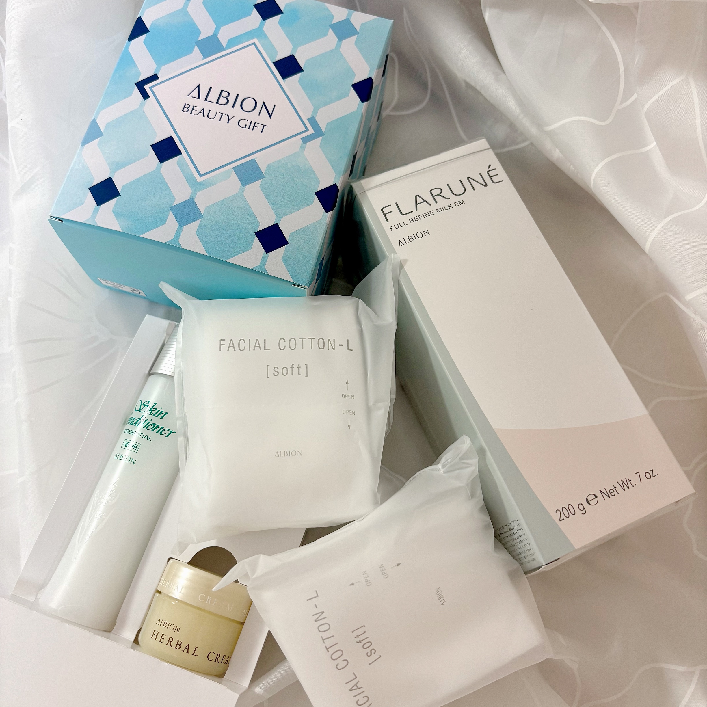  薬用スキンコンディショナーエッセンシャル N/ALBION/化粧水を使ったクチコミ（1枚目）